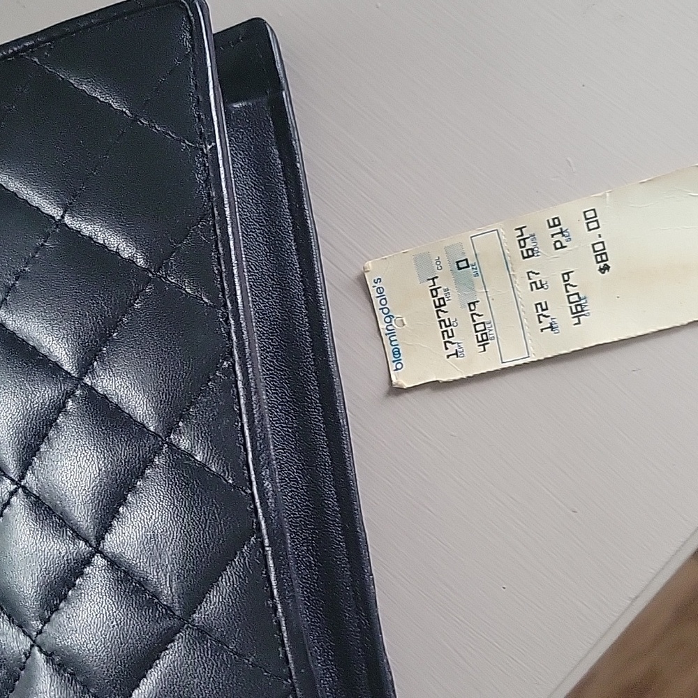 Bloomingdale's Quilted Navy Blue Chain Shoulder Bag - Picture 12 of 12